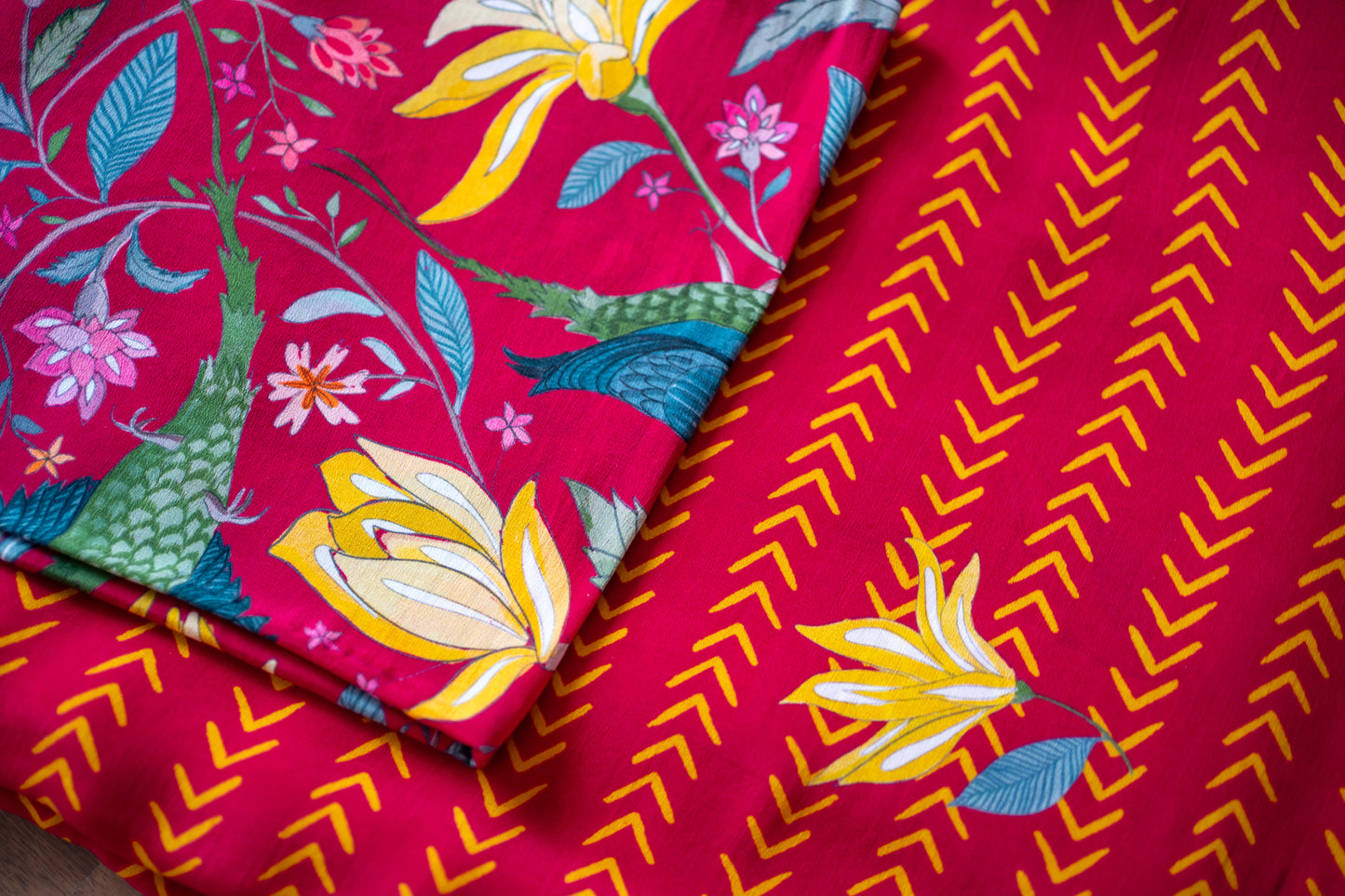 Bhavika Devarapalli Sarees, Floral print, Best Designer Saree, Designer Saree, top Indian Designer Saree, Indian Occasional & Festival wear saree, Best Designer Saree Collection, Red Saree, Printed Saree.