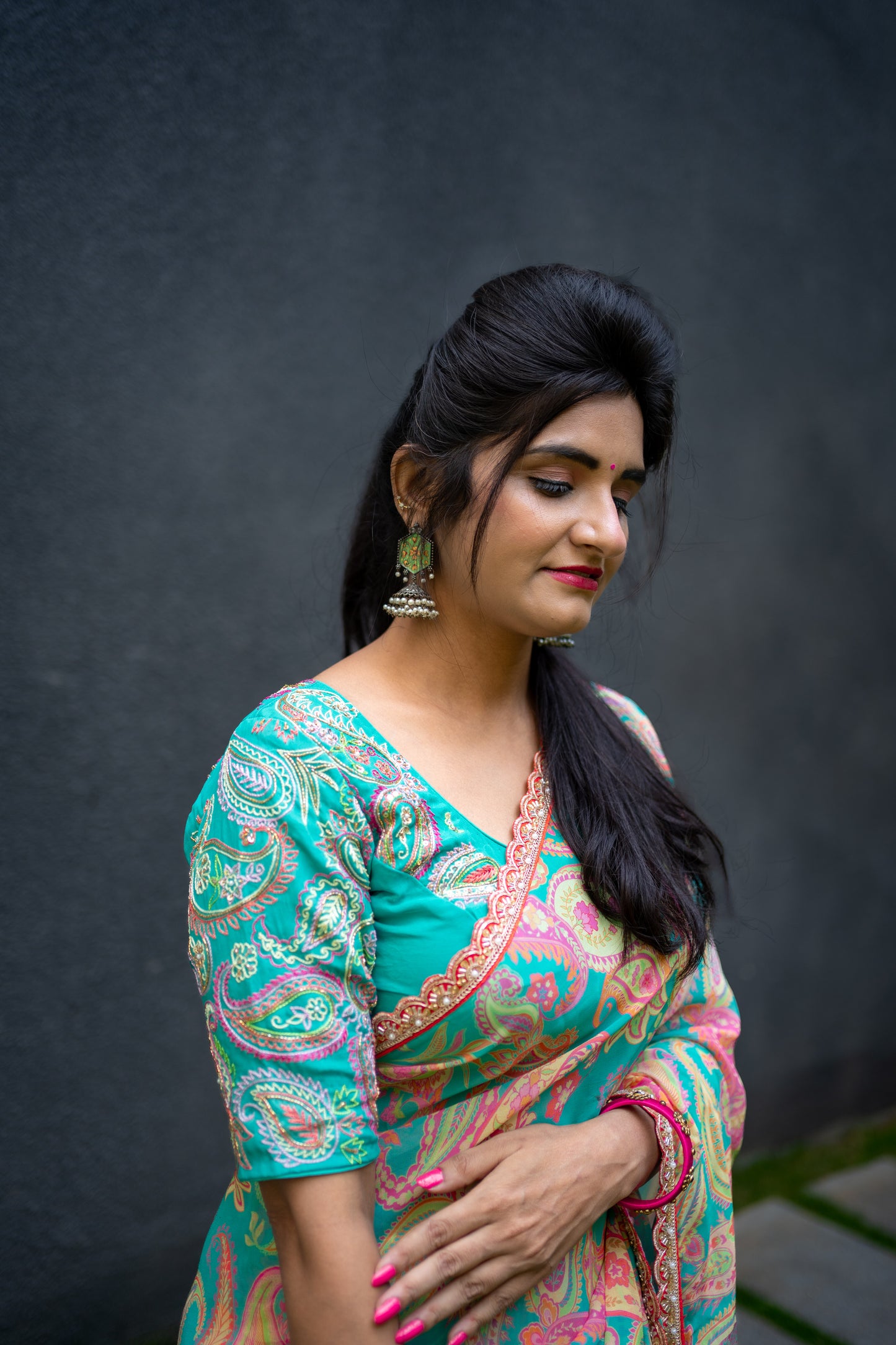 Bhavika Devarapalli Sarees, Floral print, Best Designer Saree, Designer Saree, top Indian Designer Saree, Indian Occasional & Festival wear saree, Best Designer Saree Collection, turquoise Saree, blue saree,Printed Saree.