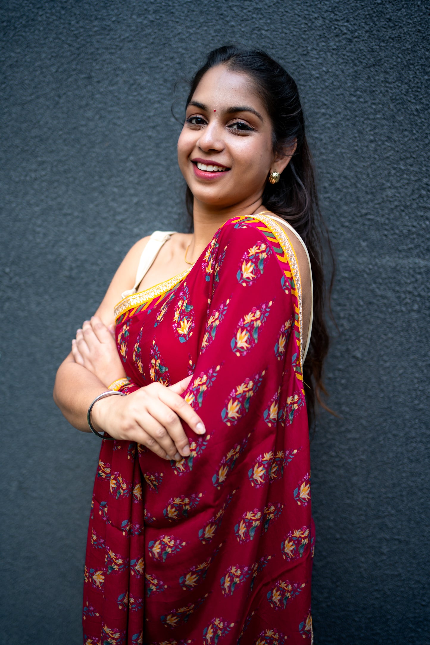 Bhavika Devarapalli Sarees, Floral print, Best Designer Saree, Designer Saree, top Indian Designer Saree, Indian Occasional & Festival wear saree, Best Designer Saree Collection, Red Saree, Printed Saree.