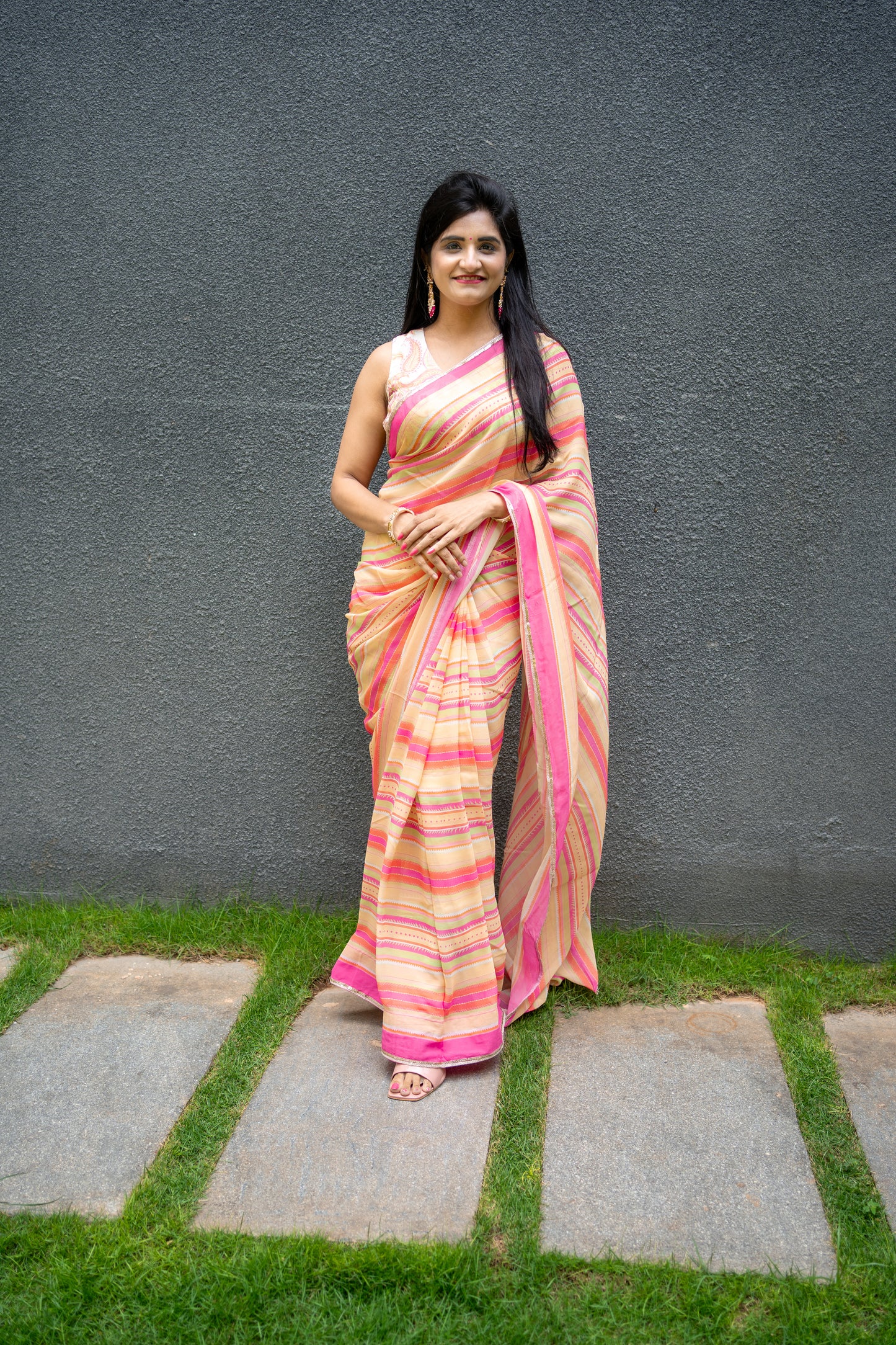 Bhavika Devarapalli Sarees, Floral print, Best Designer Saree, Designer Saree, top Indian Designer Saree, Indian Occasional & Festival wear saree, Best Designer Saree Collection, stripes Saree, Printed Saree.