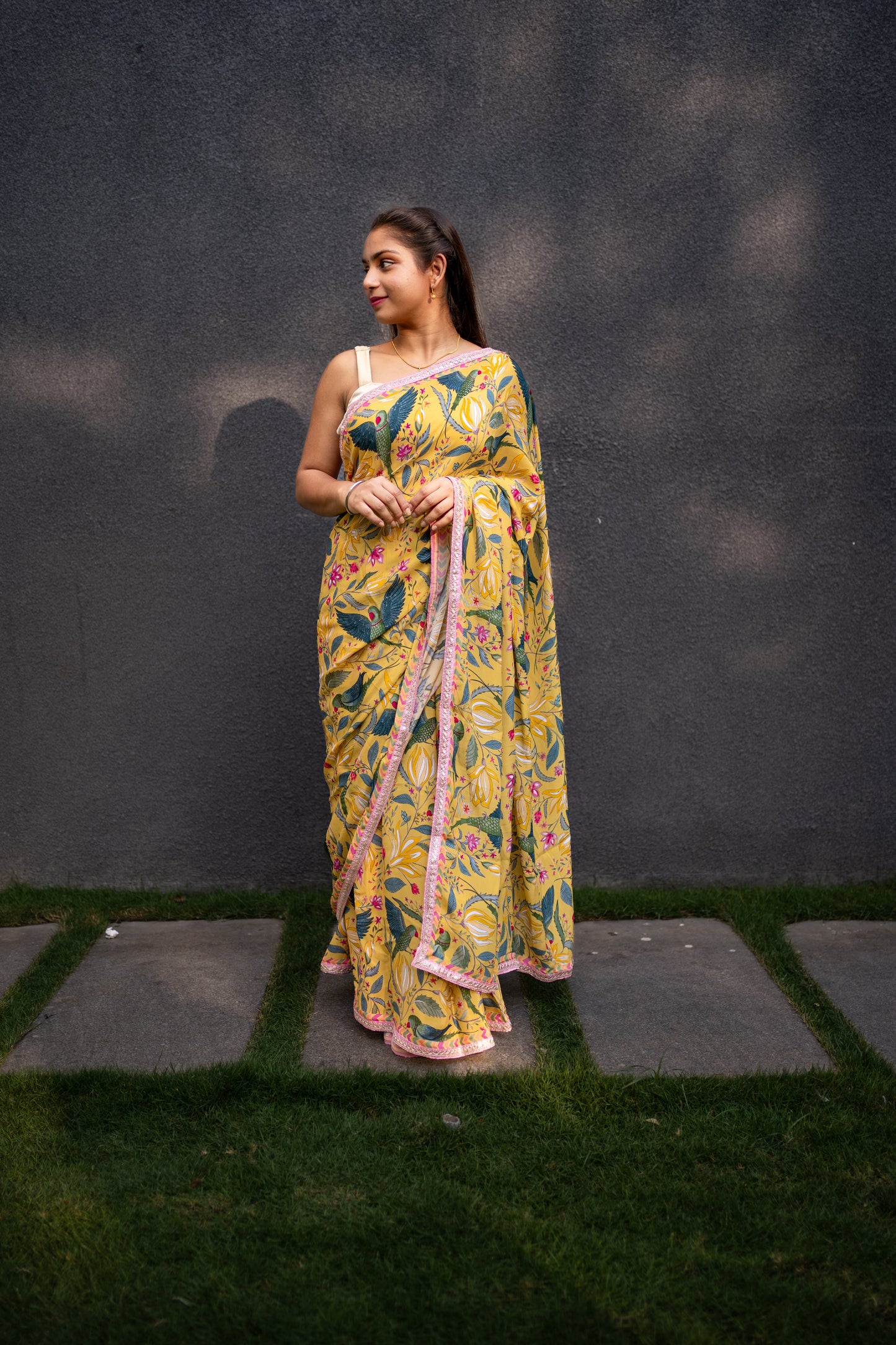 Bhavika Devarapalli Sarees, Floral print, Best Designer Saree, Designer Saree, top Indian Designer Saree, Indian Occasional & Festival wear saree, Best Designer Saree Collection, yellow Saree, Printed Saree.