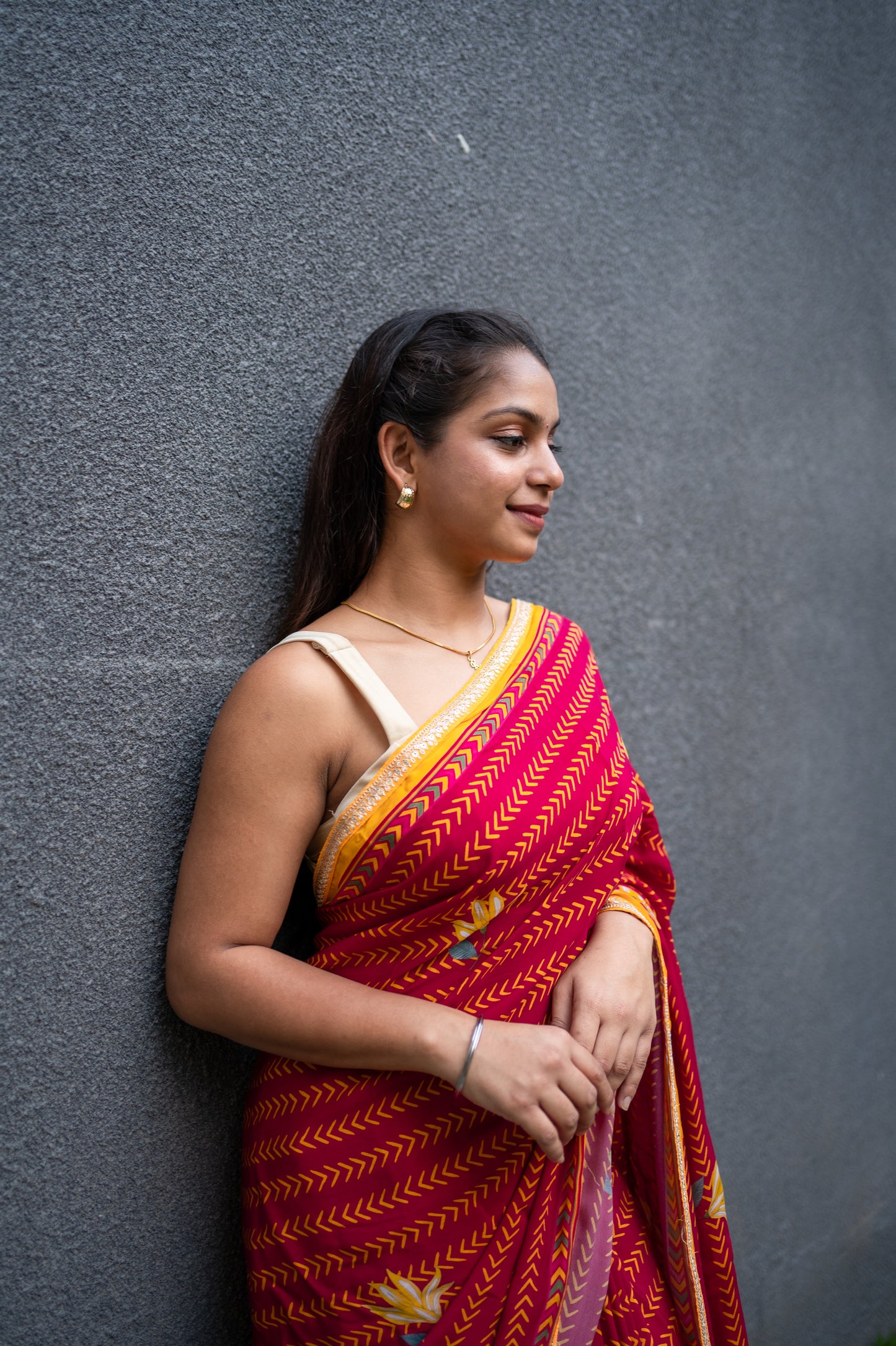 Bhavika Devarapalli Sarees, Floral print, Best Designer Saree, Designer Saree, top Indian Designer Saree, Indian Occasional & Festival wear saree, Best Designer Saree Collection, Red Saree, Printed Saree.