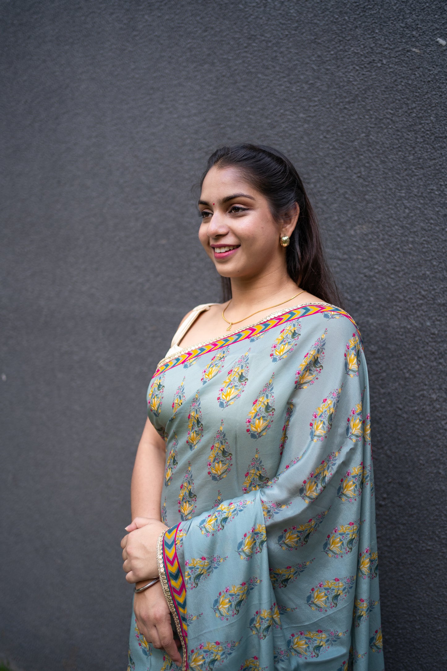 Bhavika Devarapalli Sarees, Floral print, Best Designer Saree, Designer Saree, top Indian Designer Saree, Indian Occasional & Festival wear saree, Best Designer Saree Collection, Pastel Green Saree, Printed Saree.